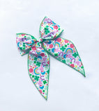 Lucky Charm Willow Bow | Midi and Oversized